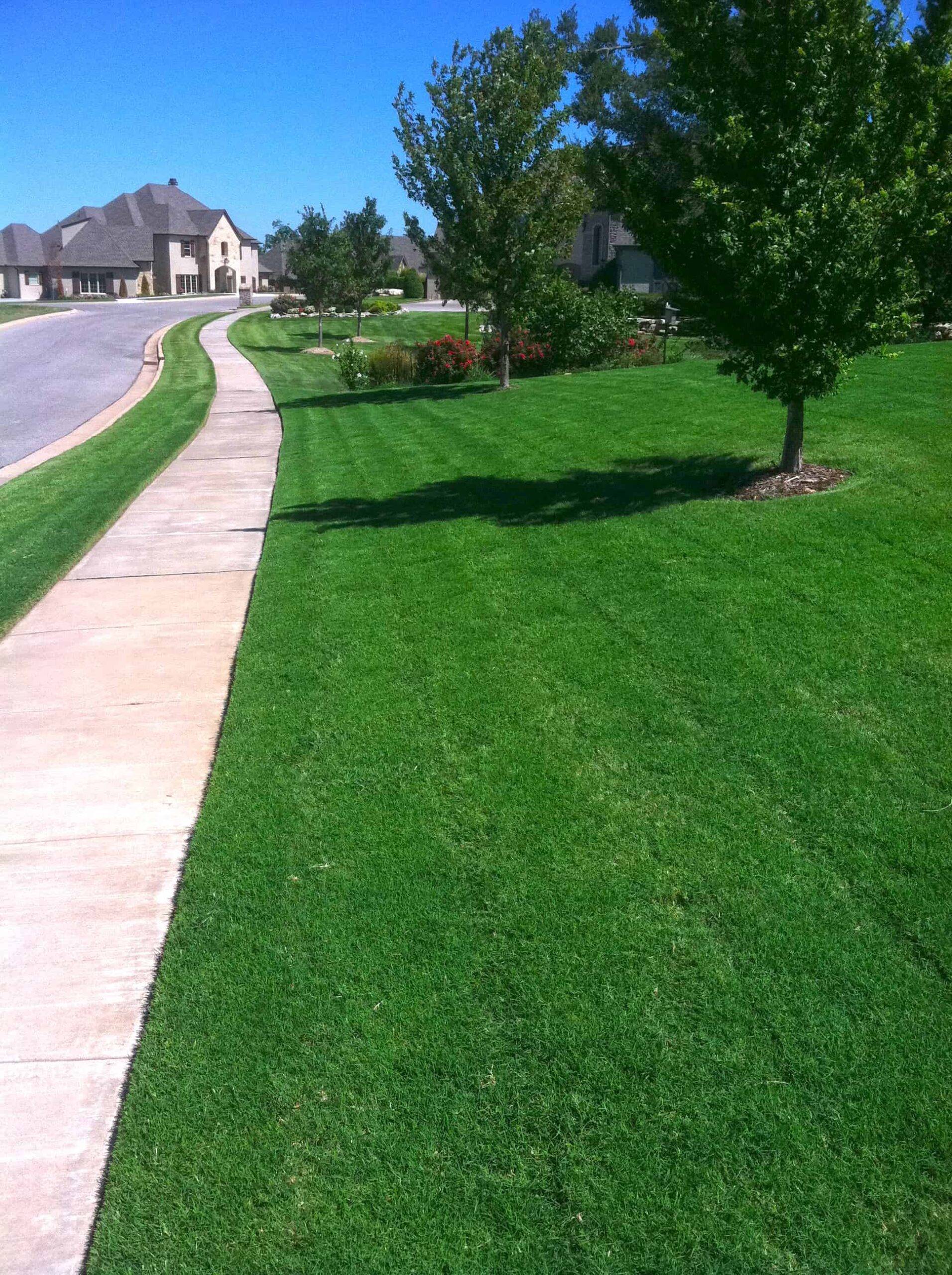 Full Service Lawn Care and Landscaping Maintenance in Tulsa, OK
